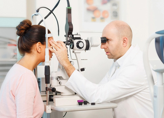 Ophthalmologist